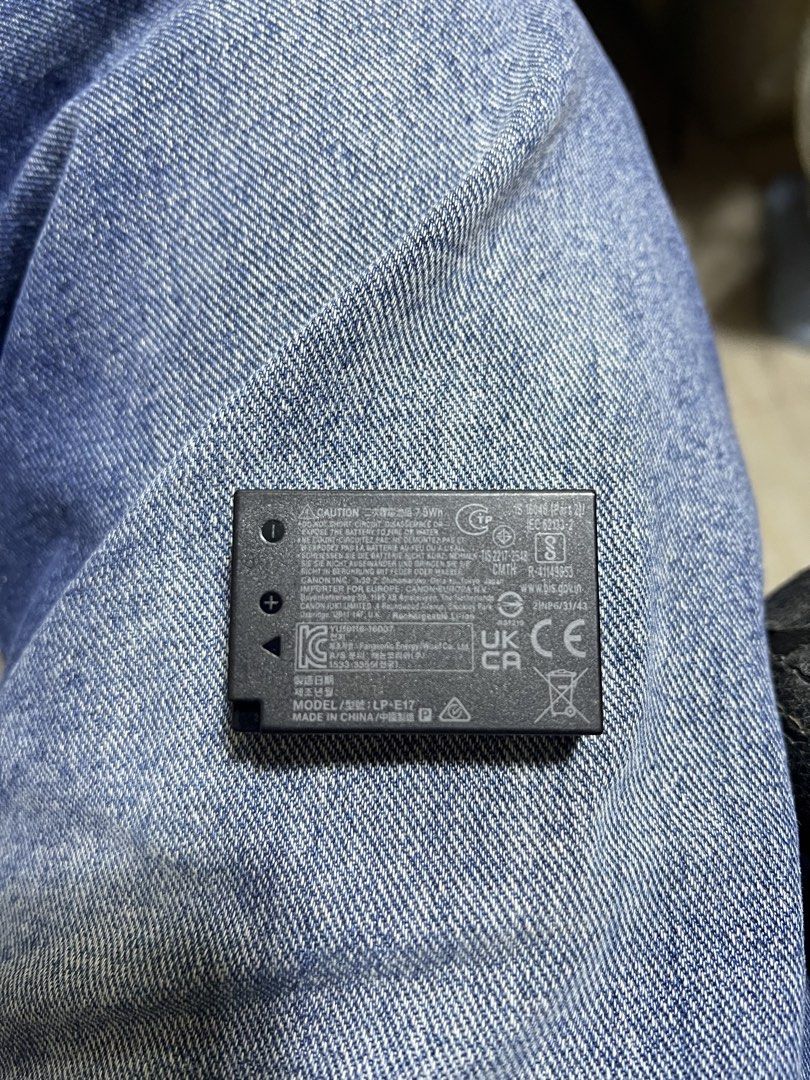 Canon LP-E17 Battery Pack (Category: Batteries & Chargers) located in Makati City. Submitted by z0wiii (Listing ID 1461609654, Image 3). Description: - Genuine Canon LP-E17 Battery - 7.2V, 1040mAh (Li-ion) - Comes in original packaging - Compatible with select Canon EOS cameras - Selling as an extra unit.