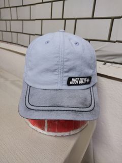 (Category: ) located in . Submitted by ek_thriftstore90 (Listing ID 1461753282, Image 1). Description: .