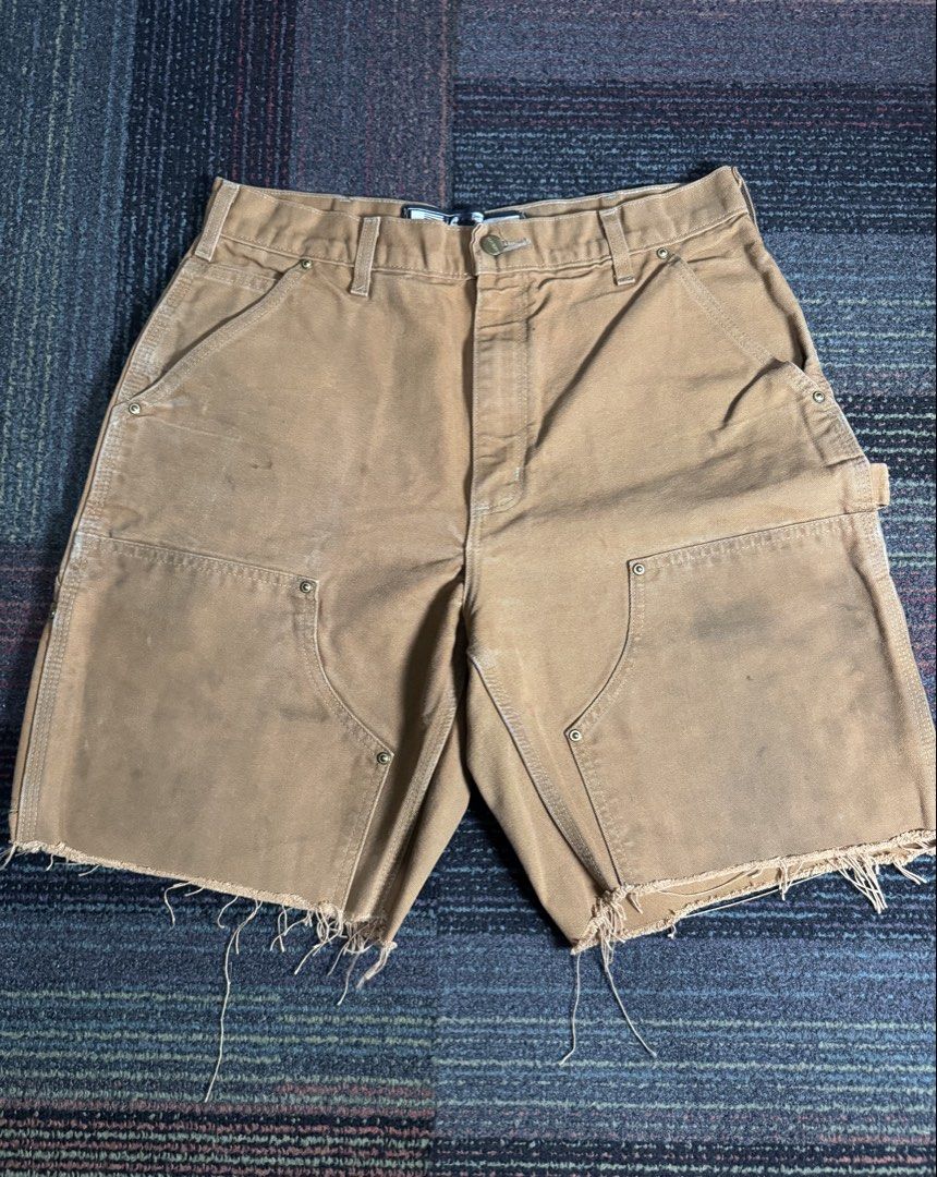 Carhartt BO1 cut (Category: Activewear) located in Pasig City. Submitted by jeenosell (Listing ID 1461666640, Image 1). Description: .