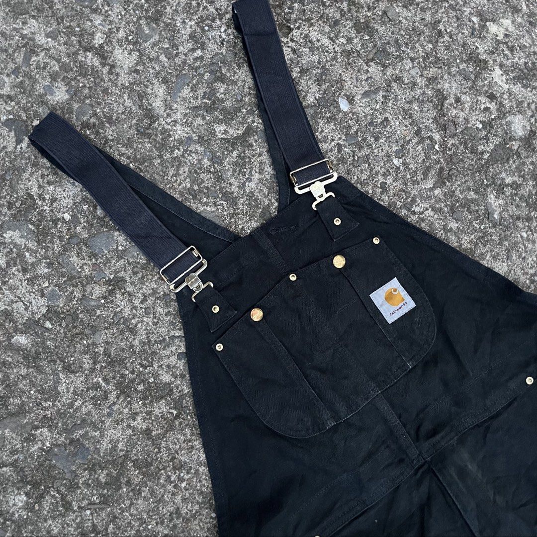 Carhartt Jumper Big Patch (Category: Activewear) located in Nagcarlan. Submitted by swiftgem-d189 (Listing ID 1461595865, Image 3). Description: Pm for more details!.