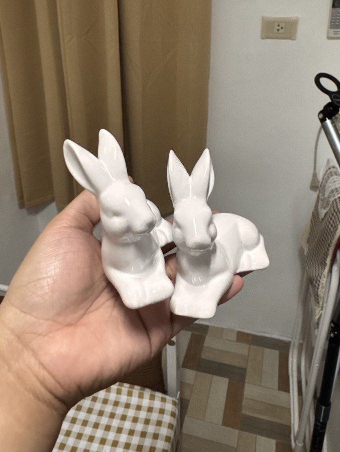 Ceramic Rabbit Home and Garden Decor (Category: Other Home Decor) located in Calamba. Submitted by keemi_ (Listing ID 1461740829, Image 1). Description: - ₱240 - 2 pcs - For home or garden decor - Rabbit mini statue.