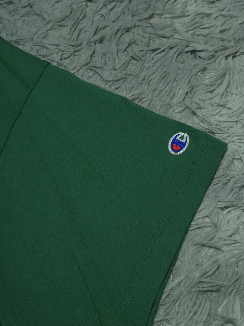 Champion (Category: Tshirts & Polo Shirts ) located in Abulug. Submitted by humanwhosellthings (Listing ID 1461626753, Image 3). Description: CHAMPÌON ✅️Size: Large on tag fit to XLarge ✅️Dimes: 24W x 27.5L ✅Condition: Excellent ✅Issue: None ✅Color Rate: 9.8/10.