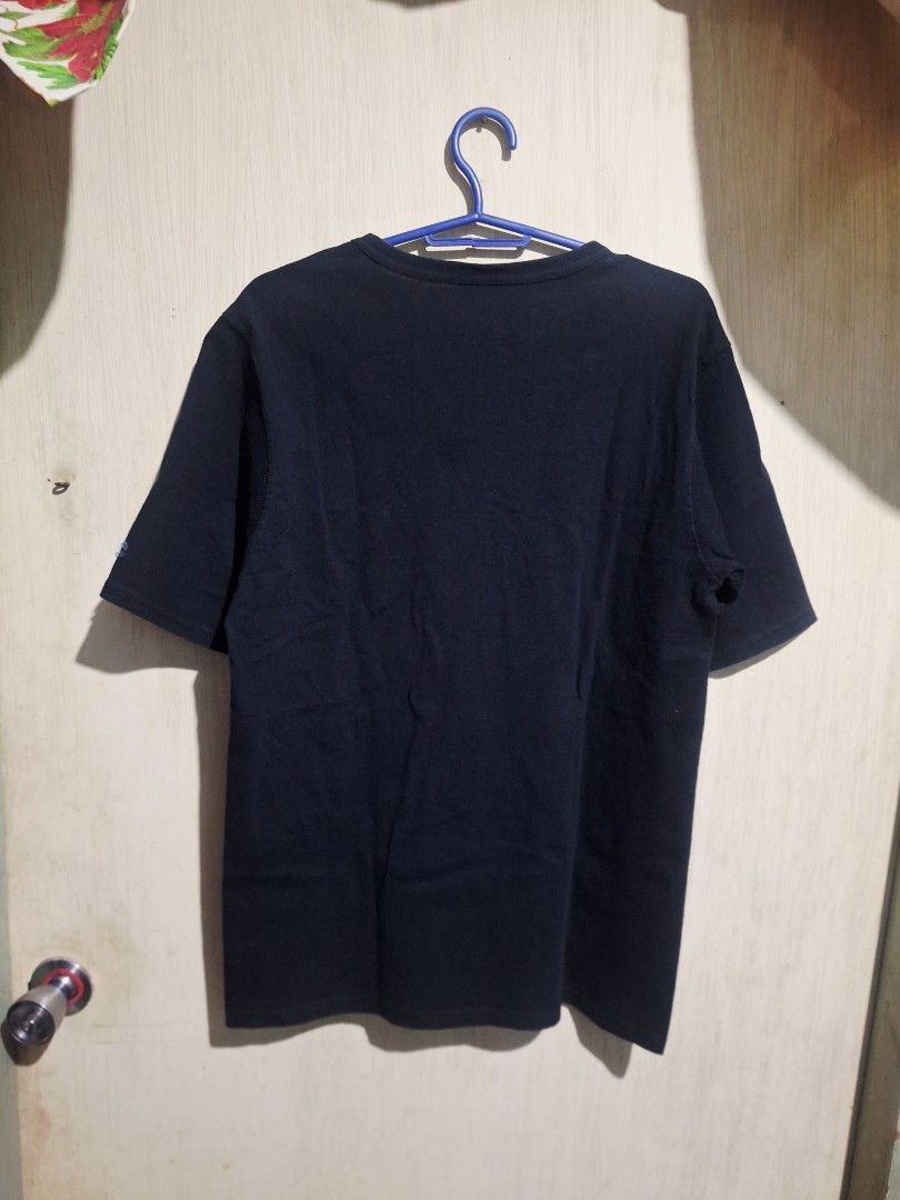 Champion T-shirt Black Medium (Category: Tshirts & Polo Shirts ) located in Guagua. Submitted by leonicnesa (Listing ID 1461702201, Image 2). Description: verygood to excellent not faded.
