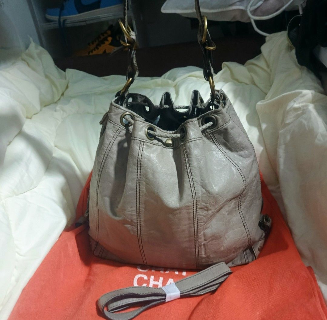 CHAT CHAT drawstring bucket bag (Category: Luxury Bags & Wallets) located in Urdaneta. Submitted by bernalyn25 (Listing ID 1461602732, Image 1). Description: CHAT CHAT bucket bag With extra long strap With dustbag Excellent to like new condition.