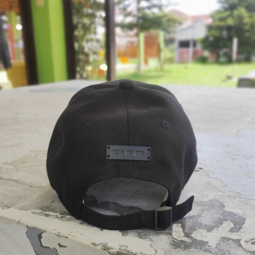 Chicago White Sox 9FORTY Adjustable Hat (Category: Caps & Hats) located in Manila. Submitted by jarome_ (Listing ID 1461611898, Image 2). Description: White Sox HQR quality ₱399 shipped As New Hindi nagamit halos 📍meet up or ship North Caloocan Loc.