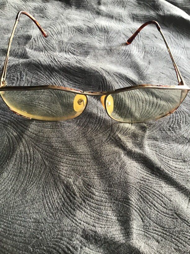 Christian Dior authentic (Category: Sunglasses & Eyewear) located in Baguio. Submitted by agozun61 (Listing ID 1461596087, Image 3). Description: Authentic Christian Dior made in Austria .Gold plated.issue may mababang grado Ang lens..