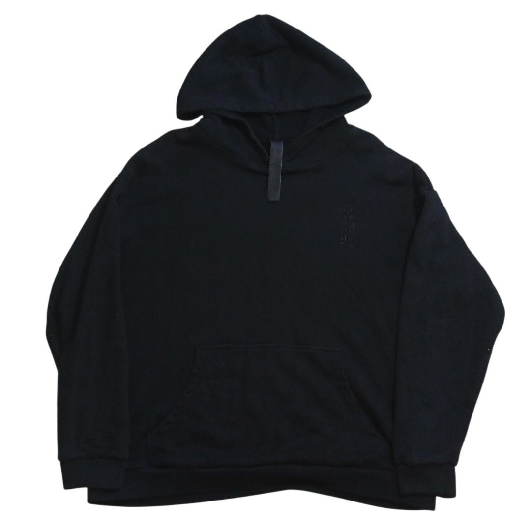 CHROME HEARTS F.U AOP (Category: Coats, Jackets and Outerwear) located in Cavite. Submitted by bluethemenance (Listing ID 1461620846, Image 1). Description: DIMES W23 L26.