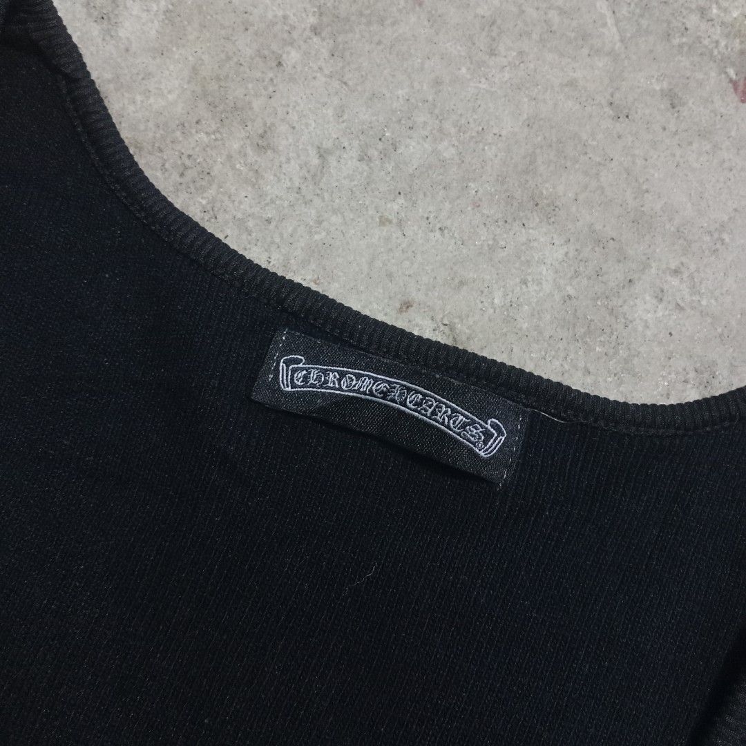 CHROME HEARTS TANK TOP (Category: Sleeveless) located in Cavite. Submitted by bluethemenance (Listing ID 1461621263, Image 2). Description: DIMES W15 L18.