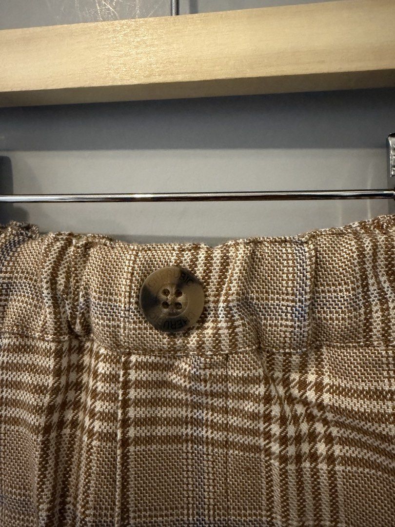 CLASSIC BABY PLAID PANTS TROUSER ( (Category: Babies & Kids Fashion) located in Lipa City. Submitted by upcycle_alley (Listing ID 1461681138, Image 2). Description: .