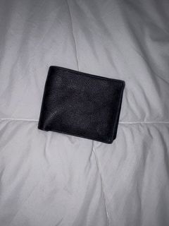 (Category: ) located in . Submitted by weararchive.mnl (Listing ID 1461747897, Image 1). Description: .