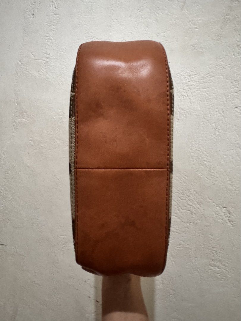 Coach Monogram Canvas Leather Trim Shoulder Bag (Category: Luxury Bags & Wallets) located in Dumaguete. Submitted by dayvi143 (Listing ID 1460681867, Image 3). Description: Paunahan nalang… grabe bagsak presyo na to… kong gusto nyo pa tawaran… hala.. usap tayo… Decluttering Sale Vintage Coach Willis bag with minimal signs of usage From Japan .