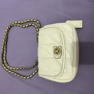 (Kategori: ) berada di . Dikirim oleh khairunnisa.corner (ID iklan 1461767700, Gambar 1). Deskripsi: .