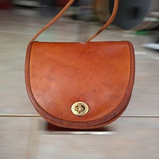 (Kategori: ) berada di . Dikirim oleh dita.lsnm (ID iklan 1461791874, Gambar 1). Deskripsi: .