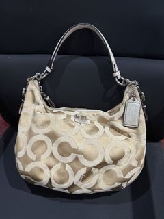 (Kategori: ) berada di . Dikirim oleh thrift_roza (ID iklan 1461779066, Gambar 1). Deskripsi: .