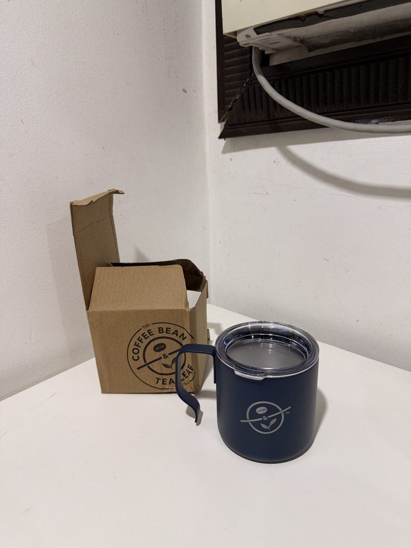 Coffee bean navy mug (22nd anniversary edition) (Category: Water Bottles & Tumblers) located in San Pedro. Submitted by hygo.mnl (Listing ID 1461774051, Image 2). Description: Brandnew rfs: super tagal dumating, may nagbigay na sakin ng mug pang office .