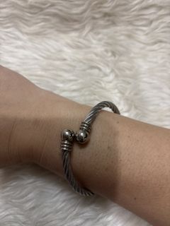 (Category: ) located in . Submitted by vintageaccessories (Listing ID 1461566864, Image 1). Description: .