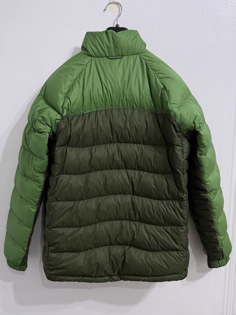 Columbia Down Puffer Jacket Olive Green/Army Green (Category: Coats, Jackets and Outerwear) located in Marikina City. Submitted by andiego03 (Listing ID 1461624912, Image 2). Description: Columbia Down Puffer Jacket Olive Green (Two-tone) 23.5”W x 27.5”L ✅Size Large ✅With inside pockets ✅Omni-heat & Omni-shield technology ✅Lightweight & Water resistant ✅Original and Authentic ✅Perfect for winter season ⭐️RFS : Not using at all ⭐️MOP : GCash/Cash 