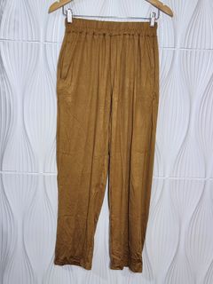 (Category: ) located in . Submitted by KanamiFinds (Listing ID 1461751120, Image 1). Description: .