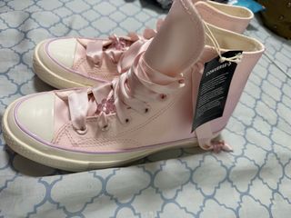 (Category: ) located in . Submitted by lushfashionph (Listing ID 1461573708, Image 1). Description: .