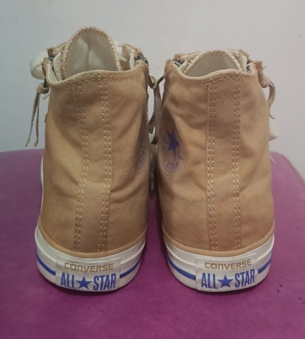 Converse Chuck Taylor High Double Zip Sneakers (Category: Sneakers) located in Davao. Submitted by roxy0404 (Listing ID 1461565427, Image 3). Description: ukay source no issue kulang lang sa laba size M 6.5 / W 8.5/ EU 39.5 smooth yong zipper nya.