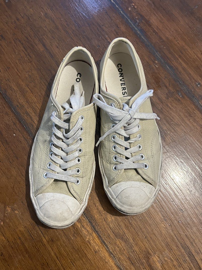 Converse Jack Purcell Low-Tops (Category: Sneakers) located in Pasig City. Submitted by martin.as (Listing ID 1461633347, Image 1). Description: - Brand: Converse - Model: Jack Purcell Low-Tops - Color: Cream/Off-white - Size: EU 40.5 / UK 6.5 / US 7.5 - Condition: Used, with visible signs of wear on soles and uppers. - Features: Classic Jack Purcell design, iconic toe cap 'smile', comfortable for everyday wear..