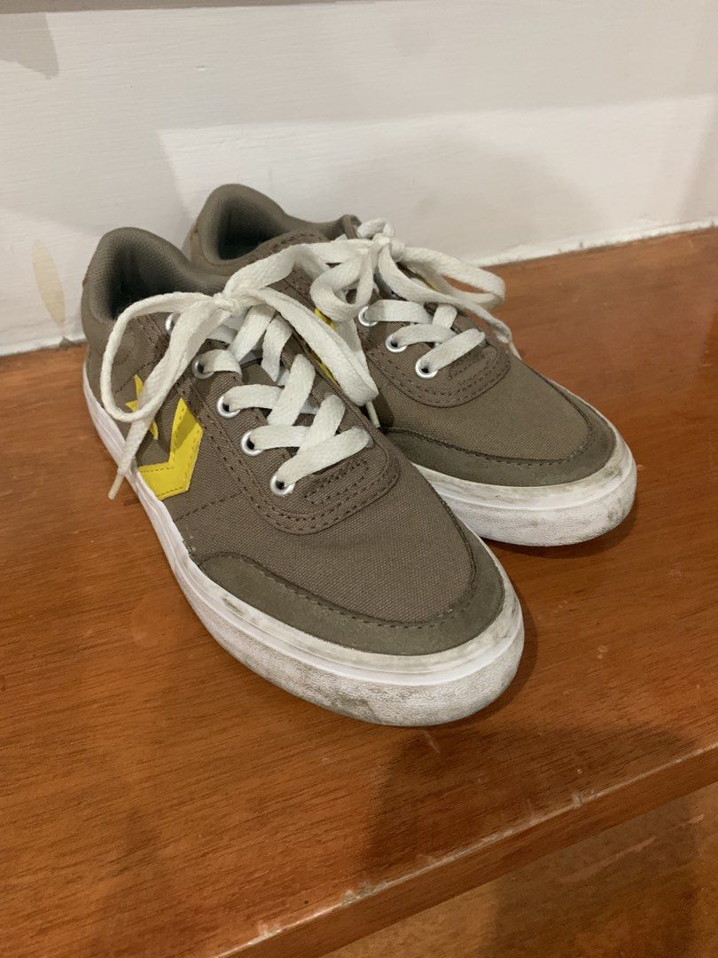 Converse Youth Sneakers - Brown/Yellow (Category: Babies & Kids Fashion) located in Marikina City. Submitted by vanssm (Listing ID 1461587773, Image 1). Description: - Converse sneakers authentic - check photo for size - used twice only.