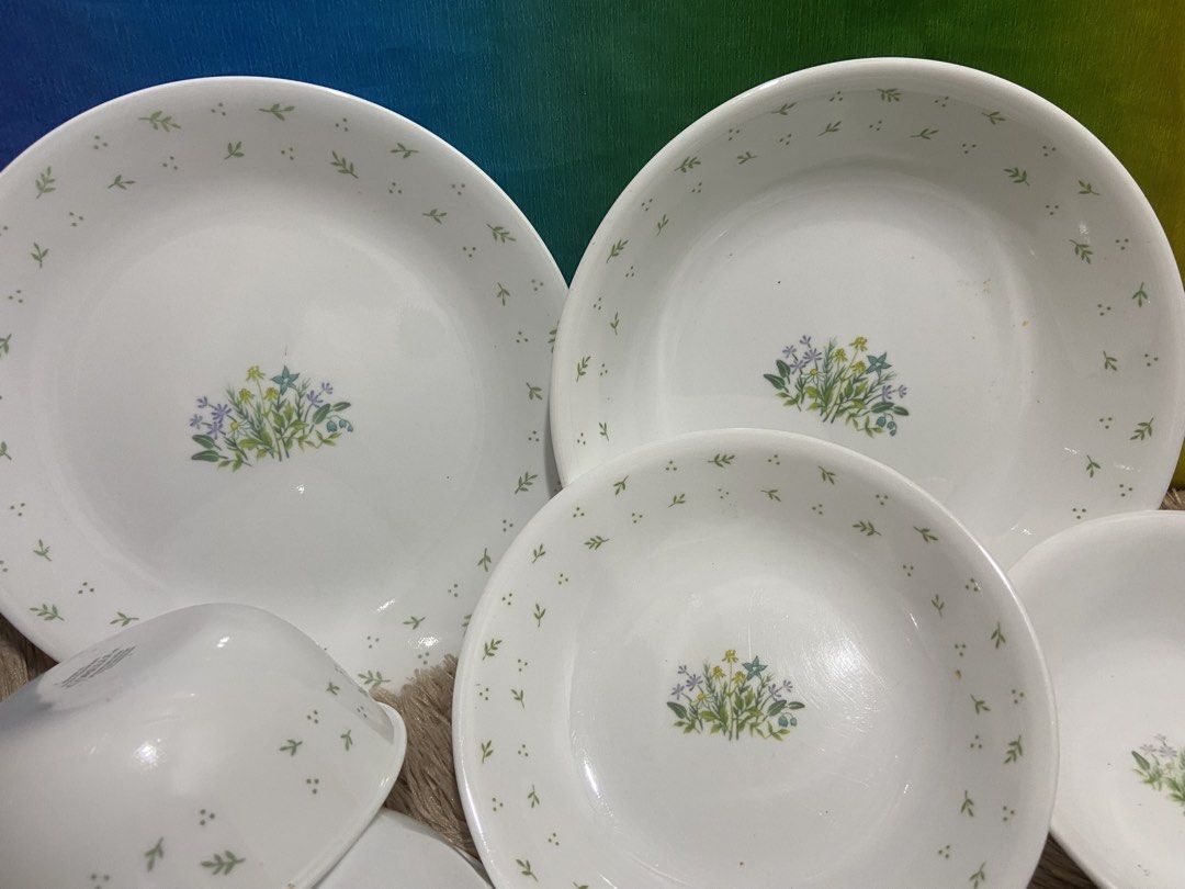 Corelle assorted sizes (country herb) (Category: Dinnerware & Cutlery) located in Pasig City. Submitted by jie_russ (Listing ID 1461740940, Image 2). Description: corelle assorted sizes USED MADE IN USA 1 lunch plate 1 shallow plate 1 pasta bowl 1 soup bowl 2 rice bowl 6 pcs for ₱1,300.