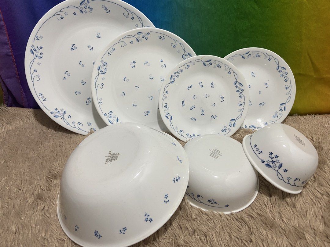 corelle assorted sizes(morning blue) (Category: Dinnerware & Cutlery) located in Pasig City. Submitted by jie_russ (Listing ID 1461737981, Image 1). Description: corelle assorted sizes USED Made in USA 1 dinner plate 1 lunch plate 2 dessert plate 1 serving bowl 1 cereal bowl 1 sm. rice bowl 7 pcs for ₱1,780.