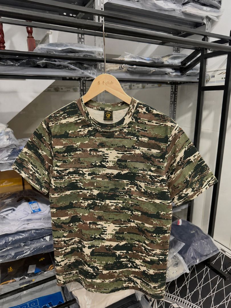 Corteiz Camo Tee (Category: Tshirts & Polo Shirts ) located in San Fernando. Submitted by fynder (Listing ID 1461648818, Image 1). Description: Corteiz Camo Tee 🔥 100% Auth Brand New 🔥 Available Sizes : S-XL 💬 DM for more Photos or Size Chart 📦 Fast processing (Air cargo freight) 💬 More drops daily on IG: @fynder1 🔒 Buyer protection through Carousell — shop with confidence .