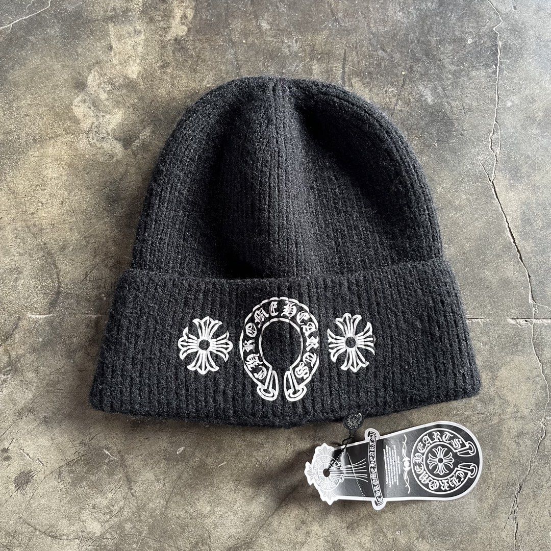 CROME HEARTS BEANIE (Category: Beanies) located in Iloilo. Submitted by 4slugtoslum (Listing ID 1461739519, Image 1). Description: CROME HEARTS BEANIE BRAND NEW ONE SIZE FITS ALL 900.