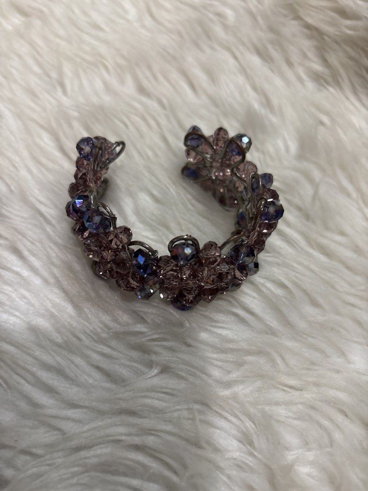 Crystal bangle pink and lavander (Category: Bracelets) located in Manila. Submitted by vintageaccessories (Listing ID 1461565398, Image 1). Description: .