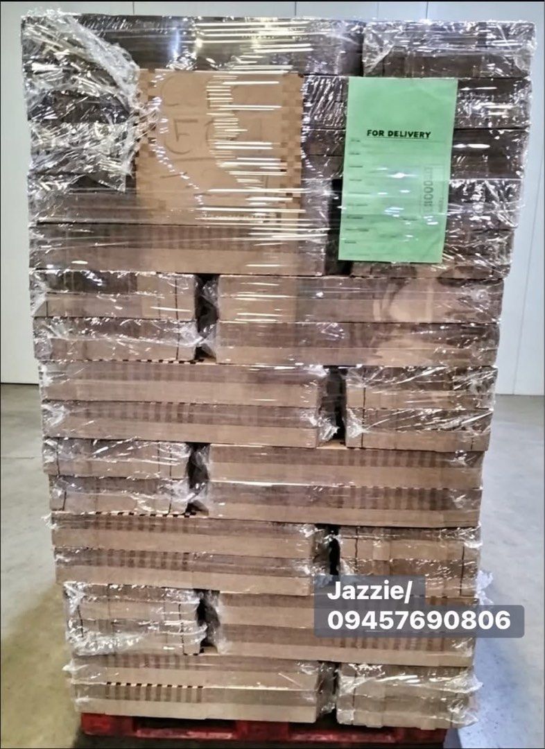 Customized Packaging Boxes Suppliet (Category: Looking For) located in Manila. Submitted by quickbird-d79056 (Listing ID 1461570894, Image 1). Description: - Bulk Goldilocks Jazzie packaging boxes - Yellow boxes with Jazzie logo - Ideal for shipping and packaging your items - Condition: Some assembled, some flat - Perfect for businesses or personal use - Contact for bulk pricing - Pickup available.