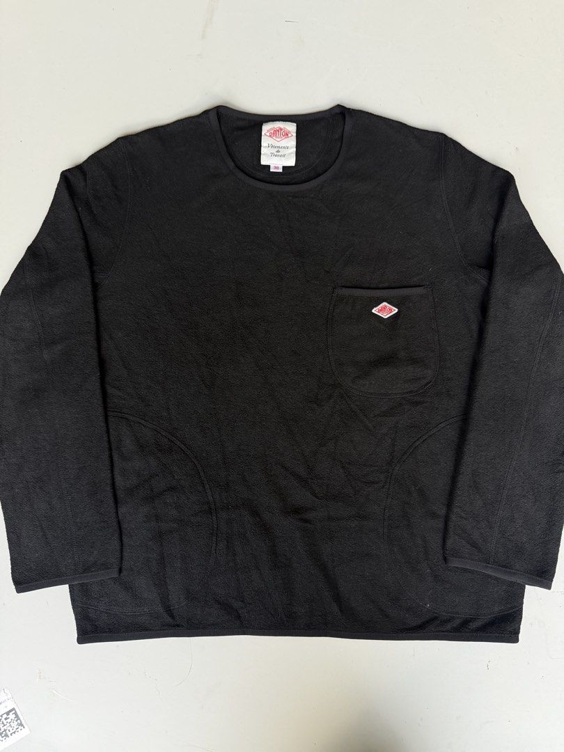DANTON - FLEECE CREW NECK PULLOVER (Category: Announcements) located in Dasmarinas. Submitted by behind_the_buckx (Listing ID 1461688827, Image 2). Description: Excellent Condition No issue No flaws Size 38 24.5 x 22.