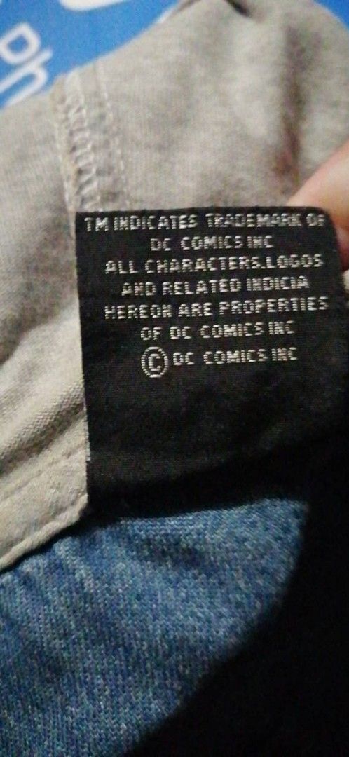 DC Comics Batman & Robin Denim Hooded Jacket XL (Category: Coats, Jackets and Outerwear) located in Manila. Submitted by jeamae.16 (Listing ID 1461766732, Image 2). Description: 🦇 Vintage DC Batman & Robin Denim Hooded Jacket — XL 🏷️ ₱1,500 ✅ Authentic DC Comics Inc. | Made in Hong Kong — Vintage 90s Piece! ✨ Details: - 📏 Size: XL — Unisex fit - 🧵 100% Cotton Denim — soft & lightweight - 🦇 Embroidered Batman & Robin on the back - 🔘 Original