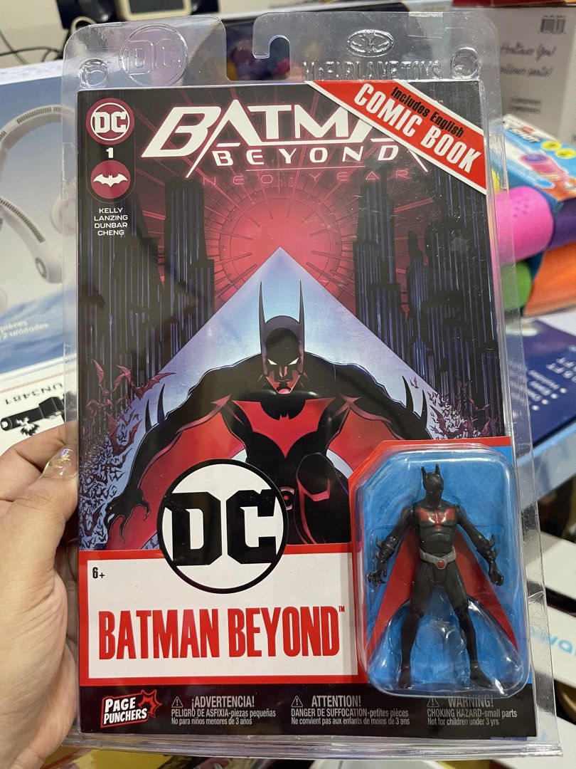 DC COMICS COLLECTIBLES (Category: Figurines & Statues) located in Cavite. Submitted by xoxomhai (Listing ID 1461732917, Image 2). Description: 🦸‍♂️ DC COMICS COLLECTIBLES FOR SALE 🦸‍♀️ DC fans, this one’s for you! 💥 Available characters for only ₱500 EACH! ✨ AVAILABLE CHARACTERS: • Aquaman 🌊 • Batman Beyond 🦇 • Nightwing 🖤 • Green Lantern 💚 📦 DETAILS / SPECS: • Authentic DC Comics items • Brand new / sealed • Perfect for collectors & gift