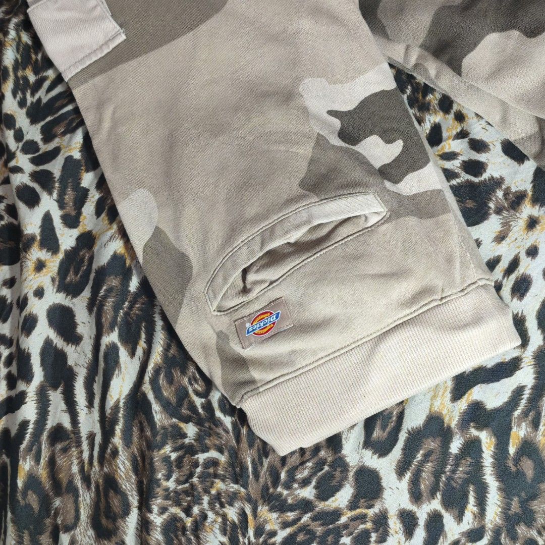 D!ckies Jogger pants size 28 🔥 (Category: Joggers) located in Cavite. Submitted by brand_ow (Listing ID 1461578165, Image 2). Description: .