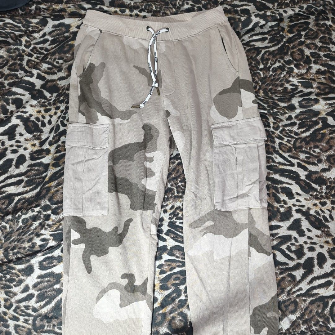 D!ckies Jogger pants size 28 🔥 (Category: Joggers) located in Cavite. Submitted by brand_ow (Listing ID 1461578165, Image 3). Description: .