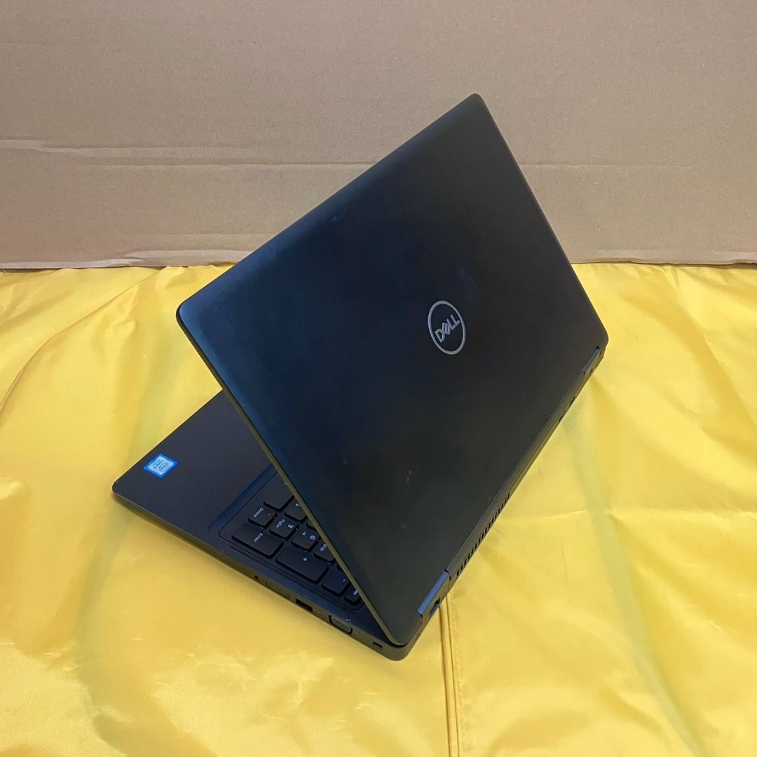 Dell Notebook ( Model : Latitude 5590 ) （分類：手提電腦）位於 Hong Kong。 由 alexgosuccess 提交（商品編號 1461612845，圖片 2）。簡介： i5-8250u 8GB Ram 256GB SSD 15.6", 1920x1080 Win11 installed 37.6 x 25.1 x 2.33 cm 1.88kg . Whats app : 6579 9365。