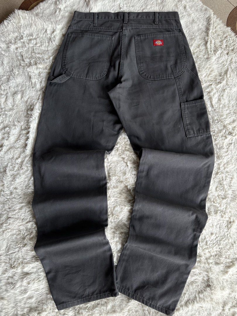 DICKIES CARPENTER (Category: Activewear) located in Manila. Submitted by jlp_finds (Listing ID 1461605940, Image 2). Description: 32/44.