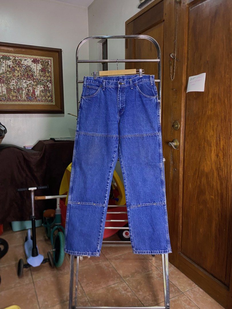 Dickies Denim Double Knee Pants (Category: Jeans) located in Antipolo. Submitted by 1870thrift.wm (Listing ID 1461581717, Image 1). Description: Dickies Denim Double Knee Pants Tag Size - (34x32) 34” waistline 43.5” length 9” hem Issues can be seen on each slide..
