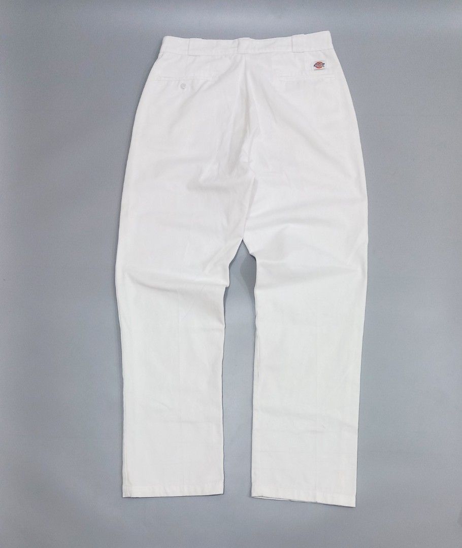 Dickies White Work Pants (Category: Trousers) located in Cebu City. Submitted by MrLiks_123 (Listing ID 1461747222, Image 3). Description: Classic white Dickies work pants Size 34 - Straight leg fit - Durable material, built to last - Perfect for work or casual wear - Easy to style with any outfit.