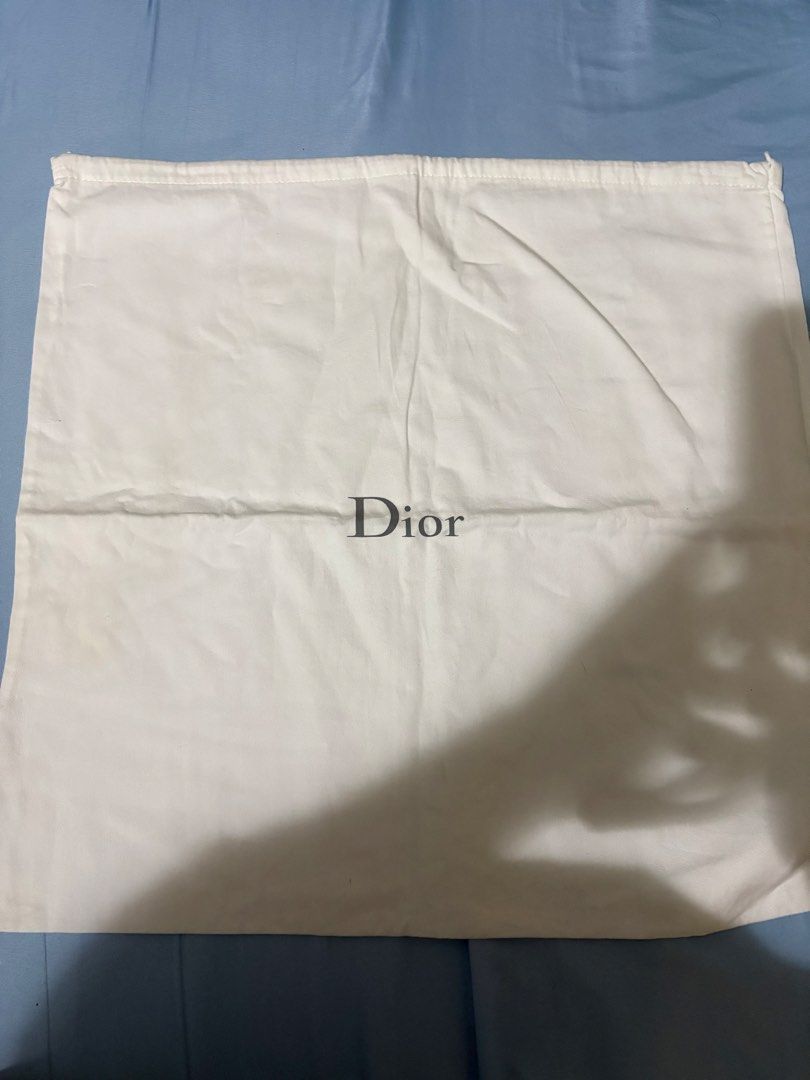 Dior Dust Bag (Category: Luxury Bags & Wallets) located in Iloilo. Submitted by renza. (Listing ID 1461746888, Image 1). Description: ✅ Like New ✅Authentic ✅UK Parcel Please note: Prices may vary depending on the size of the dust bag. The final price will be based on the selected size and specifications..