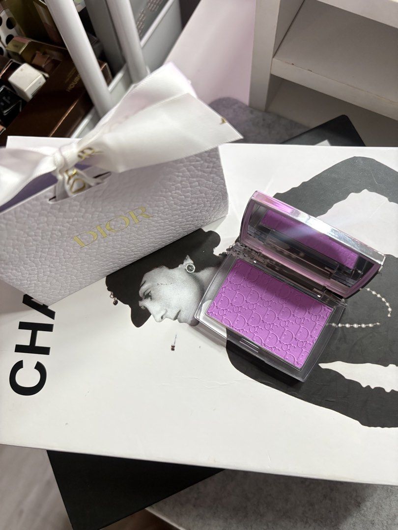 Dior rosy glow blush (Category: Makeup) located in Manila. Submitted by hnnhsrmnt (Listing ID 1461754510, Image 2). Description: Bnew— shade; pink lilac No box but with paper bag.