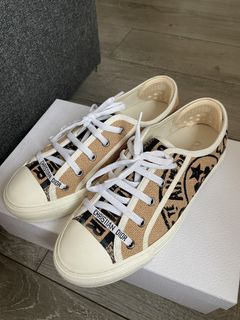 （分類：）位於 。 由 clai_hamm 提交（商品編號 1461615554，圖片 1）。簡介： 。