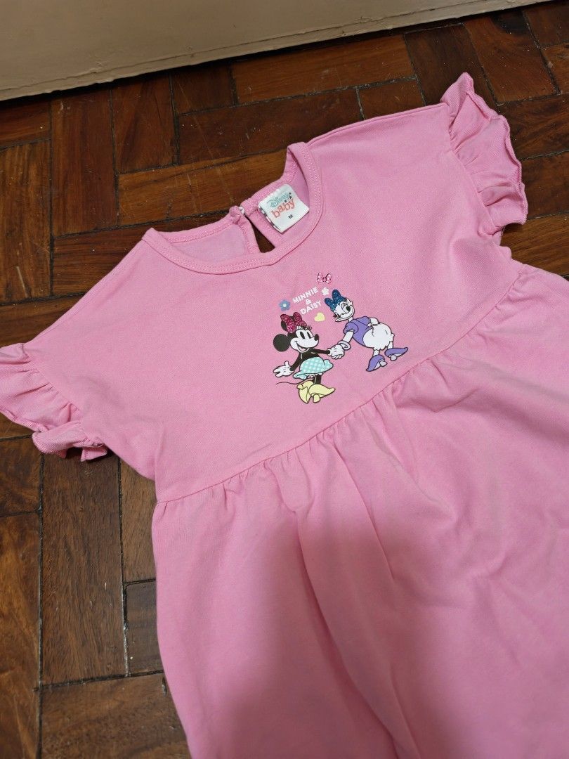 Disney dress (Category: Babies & Kids Fashion) located in Santa Rosa. Submitted by authenticsforless (Listing ID 1461649600, Image 2). Description: used twice Medium on tag (1-2 yrs old) authentic.
