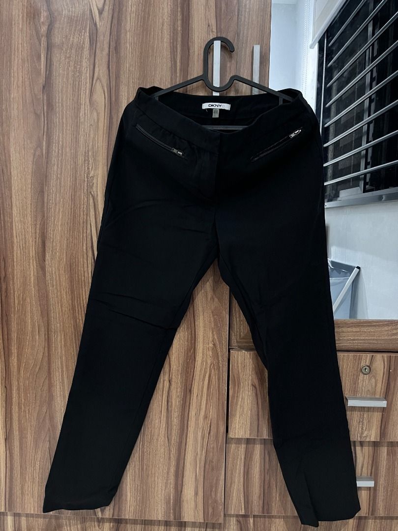 DKNYC Black Pants with Zipper Detail (Category: Jeans) located in Calamba. Submitted by declutterrrrph (Listing ID 1461650934, Image 1). Description: Slightly Nego Condition: 8/10 Slim-fit black trousers Size: 28-29 (36 inches - length) Note: Front pockets are horizontal Meetup Calamba Area or ship thru lbc/j&t 09153754810.