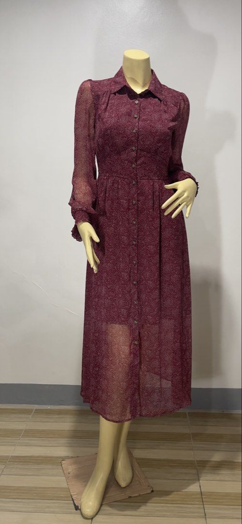 Dotri maxi dress (Category: Dresses) located in Antipolo. Submitted by sarisarionlinestore (Listing ID 1461701927, Image 1). Description: .