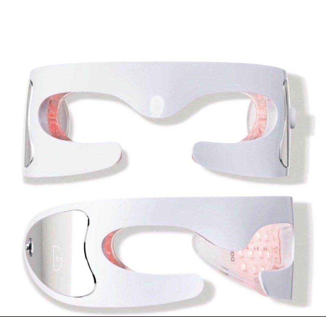 Dr. Deniss Gross Eyecare Red Light (Category: Face Care) located in Manila. Submitted by mnlcityshopper (Listing ID 1461782705, Image 3). Description: Dr Dennis Gross SpectraLite EyeCare Pro (1 piece). LED device. An anti-aging device that helps to build collagen production and reduce the appearance of fine lines and wrinkles. Shipping fee c/o buyer. Seller based in Manila. BPI transfer only..