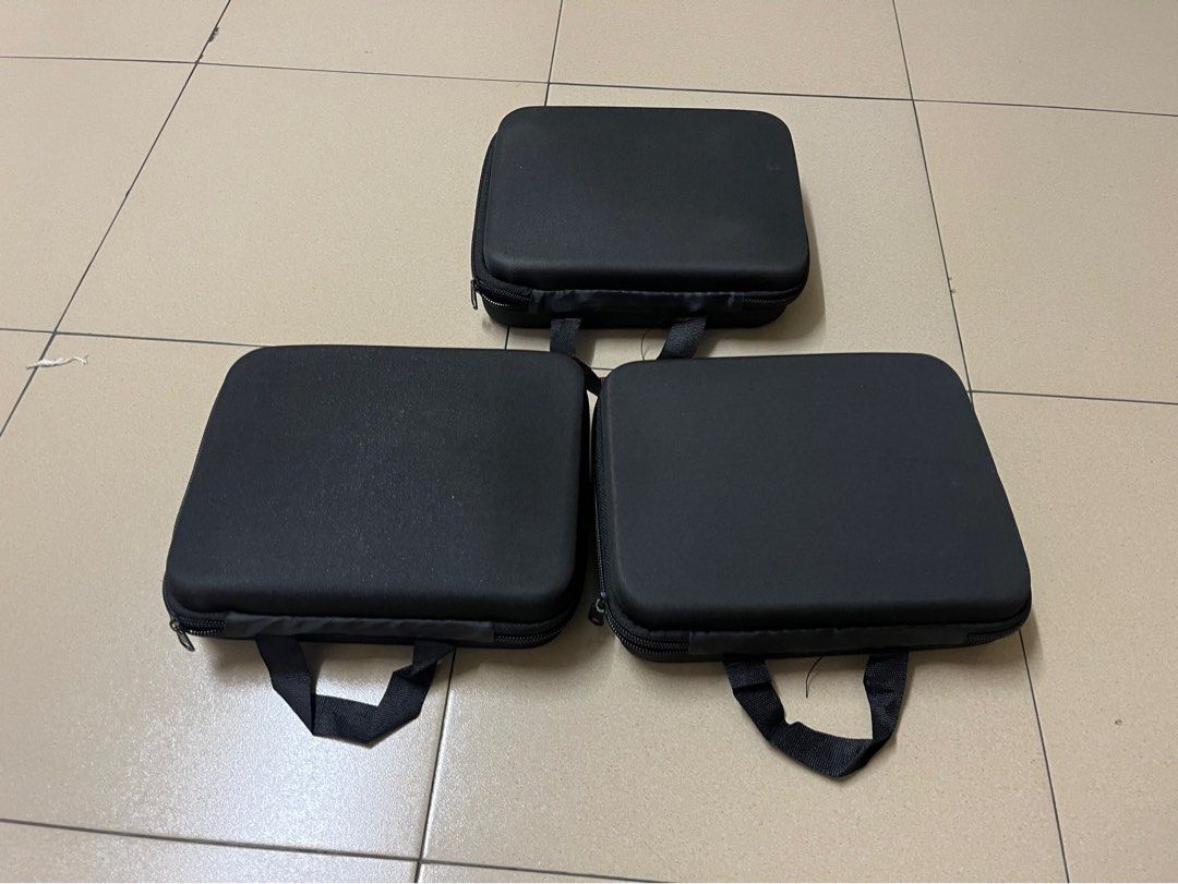 drone e88 (Category: Remote Control Toys) located in Klang. Submitted by azwanwahidun91 (Listing ID 1461578805, Image 2). Description: jualan clear baram keadaan masih funtion batery kne tukar jual seadanya kenan derim 017******.