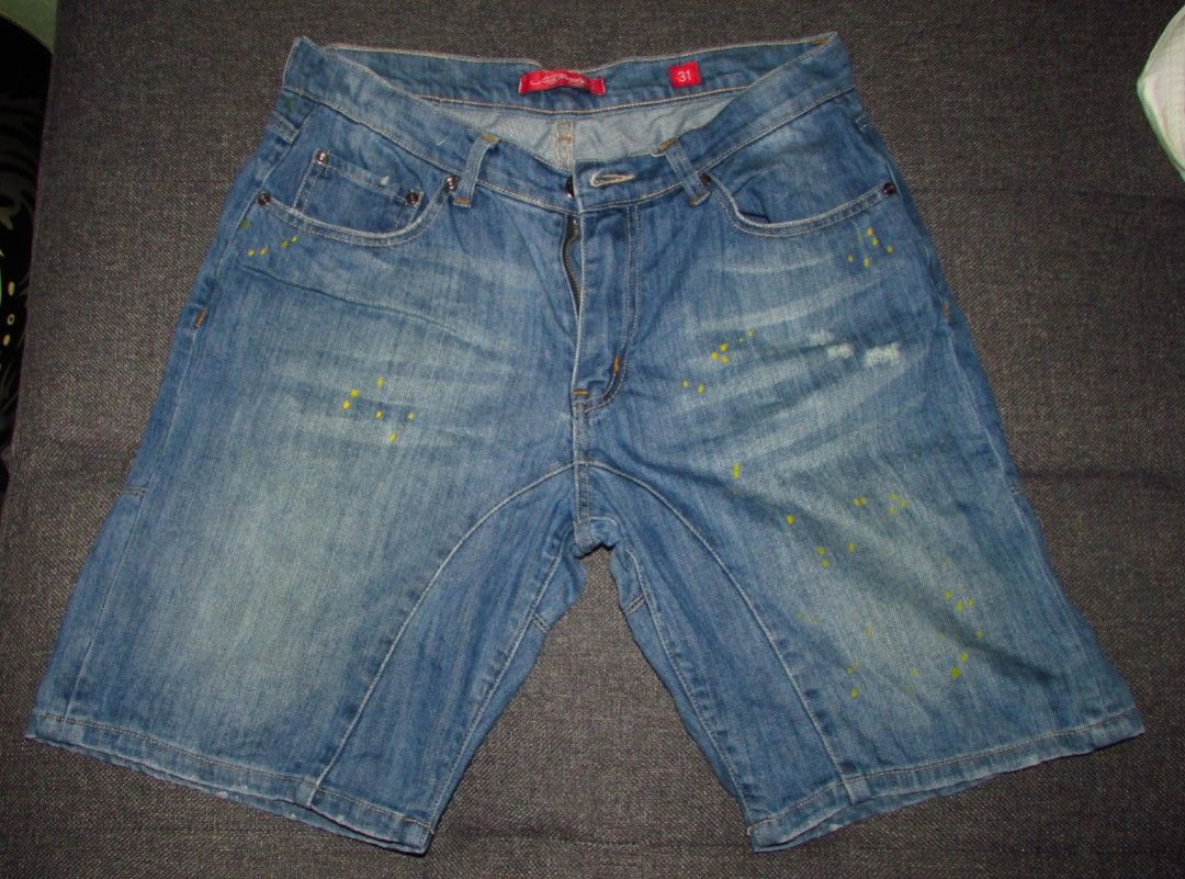Ed Hardy jorts (Category: Shorts) located in Santa Rosa. Submitted by baconwnuggets (Listing ID 1461759765, Image 1). Description: 100% authentic, store bought. accepting offers.